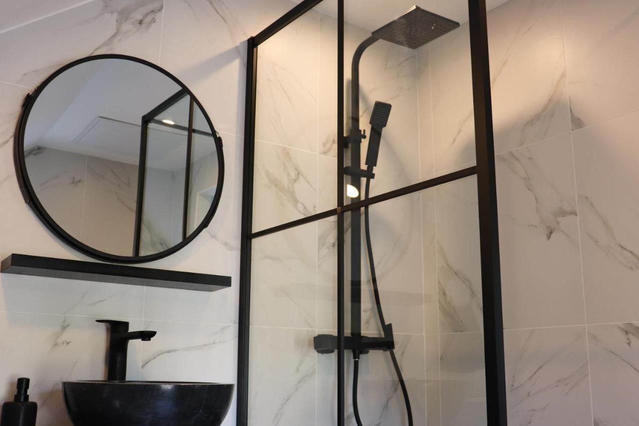 L'Artiste Apartment Charleville-Mezieres Luaran gambar